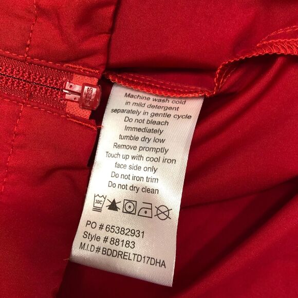 NWT Hornblower Niagara Cruises Adult Windbreaker Hacket Size Small Red B311 -10 - Picture 12 of 16